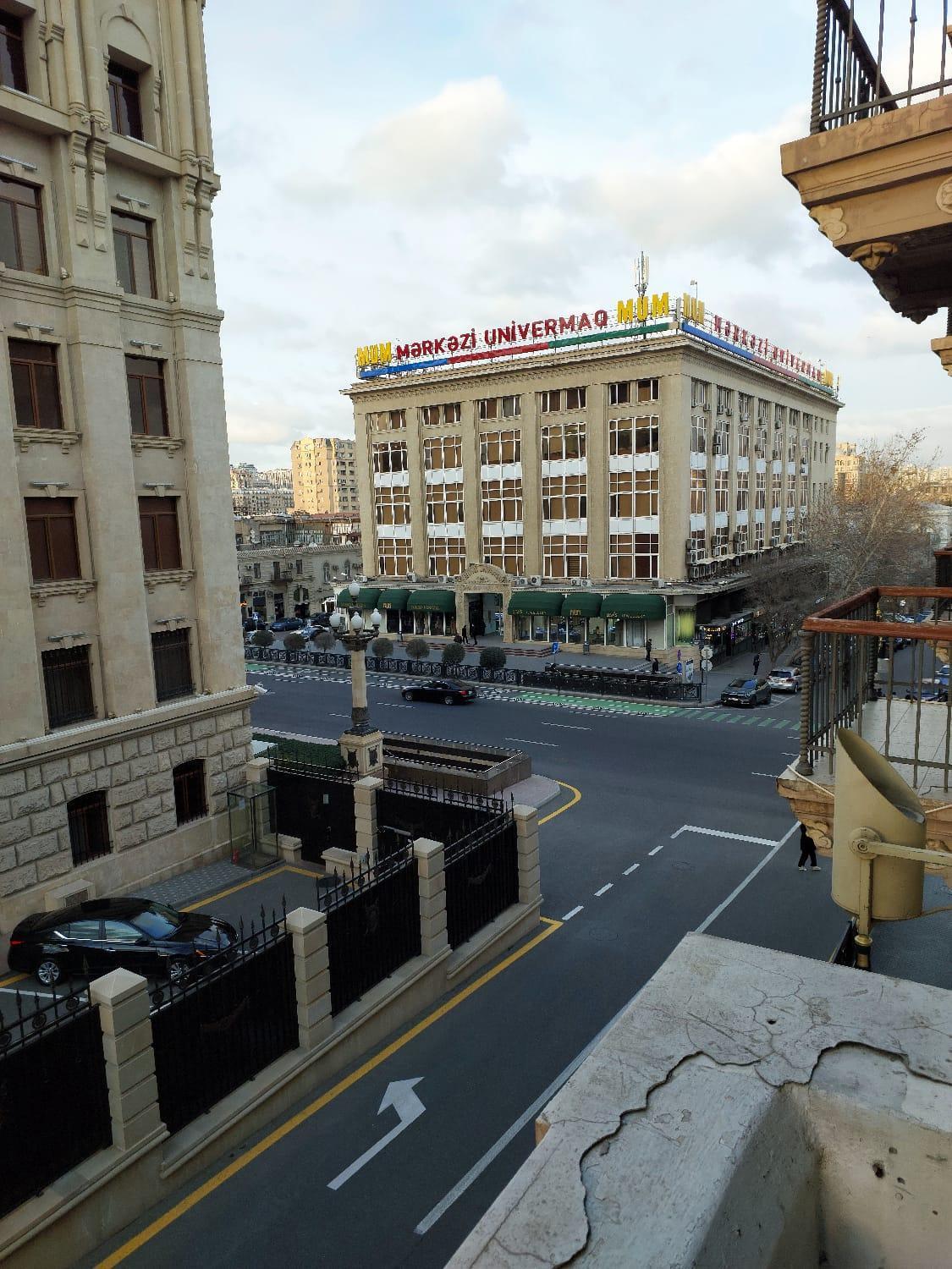 Apartment Gates Of Baku